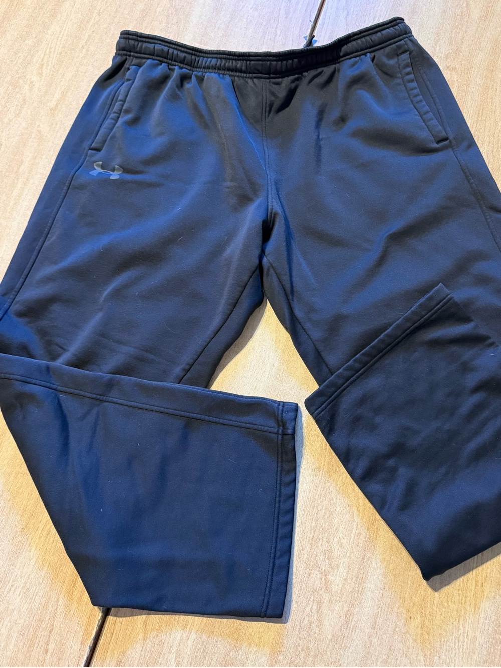 Under Armour Men's Black Performance Jogger Pants